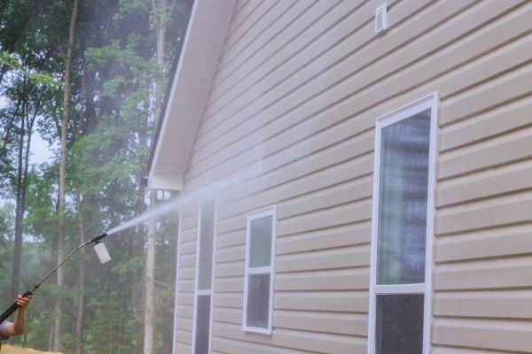 Home Power Washing in Bryan