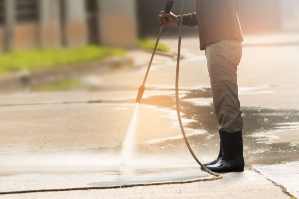 Residential Concrete Cleaning in Bryan