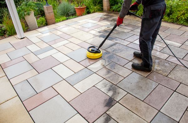 Patio Washing in Bryan