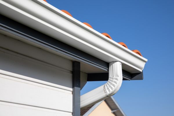 Roofline Cleaning in Bryan