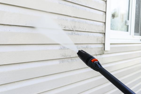 Vinyl Siding Washing in Bryan