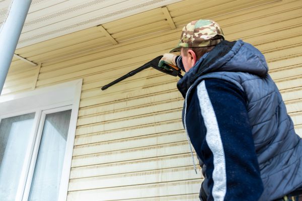 Cost of Vinyl Siding Pressure Cleaning in Bryan