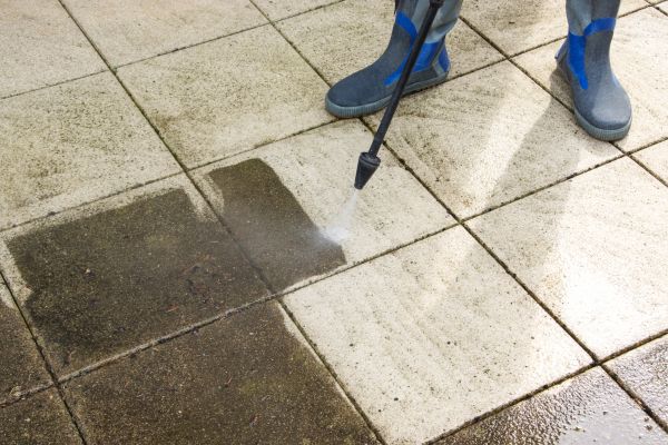 Outdoor Concrete Cleaning in Bryan
