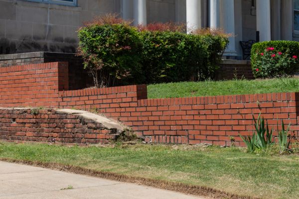 Cost of Retaining Wall Cleaning in Bryan